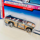 1999 Hot Wheels Street Art Series Colección Set de 4 - Mini Truck,  Propper Chopper, School Bus, Ambulance