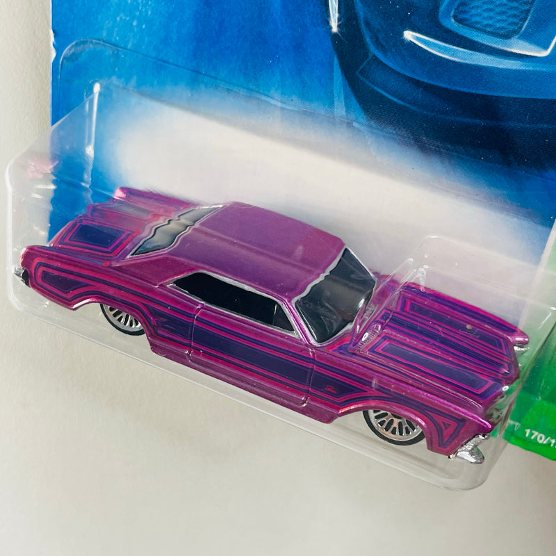 2008 Hot Wheels Treasure Hunt 64 Buick Riviera rosado LW