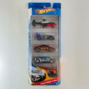 2012 Hot Wheels Police Pursuit 5 Pack Set de 5 - Sky Knife, Tantrum, Mitsubishi Eclipse Concept Car, Speed Trap, Dodge Charger Drift Car
