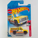2019 Hot Wheels HW Rescue HW Rapid Responder amarillo MC5 base ZAMAC
