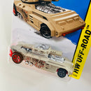 2015 Hot Wheels Off-Road Invader beige 5SP Tanque Militar
