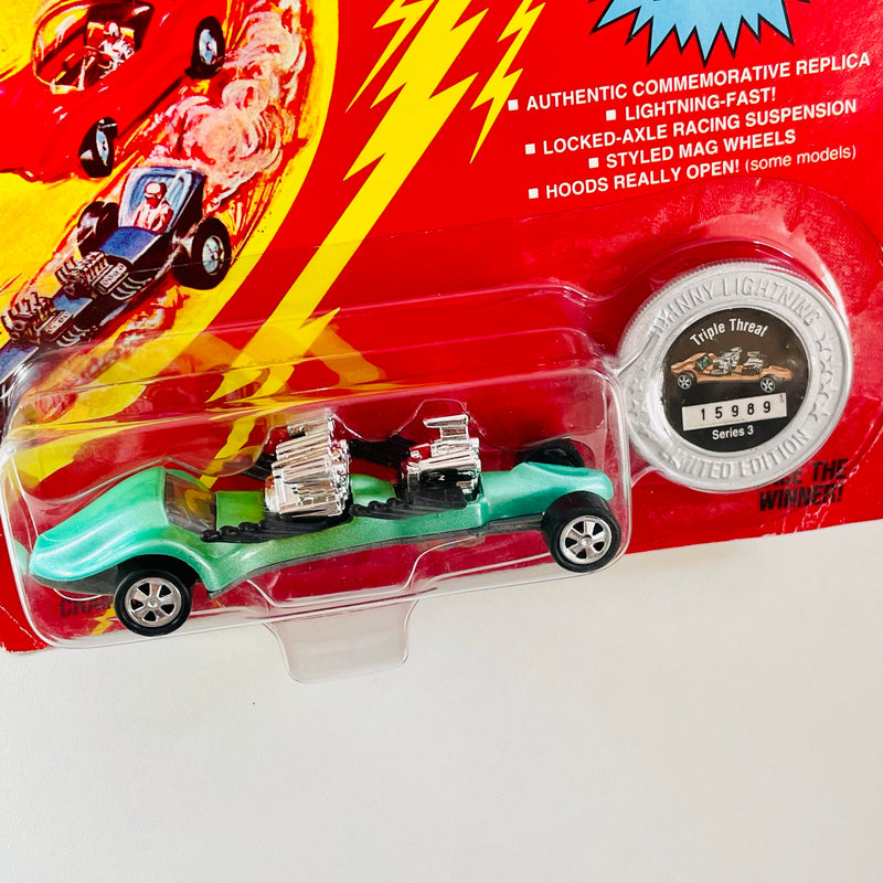 1995 Johnny Lightning The Challengers Commemorative Limited Edition Series 3 Triple Threat verde con Moneda Coleccionista