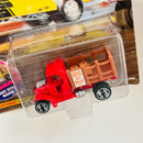 1996 Johnny Lightning Wacky Winners Limited Edition 1/17,500 Tom Daniel Root Beer Wagon rojo