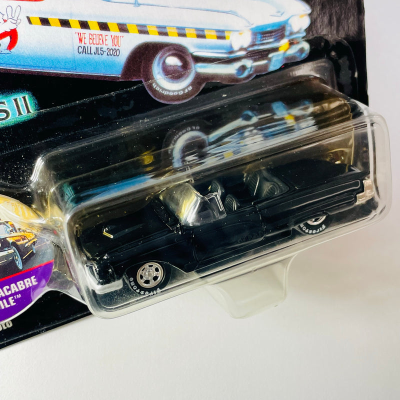 1997 Johnny Lightning Frightning Lightnings Collectors Edition Elvira Macabre Mobile 1959 Ford Thunderbird negro