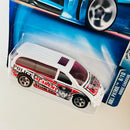 2003 Hot Wheels Roll Patrol Dodge Caravan 169 blanco 5SP