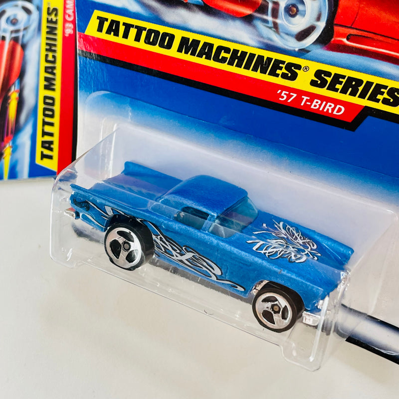 1998 Hot Wheels Tattoo Machines Series Colección Set de 4 - 57 T-Bird Ford, 93 Camaro Chevrolet, Stutz Blackhawk, Corvette Stingray