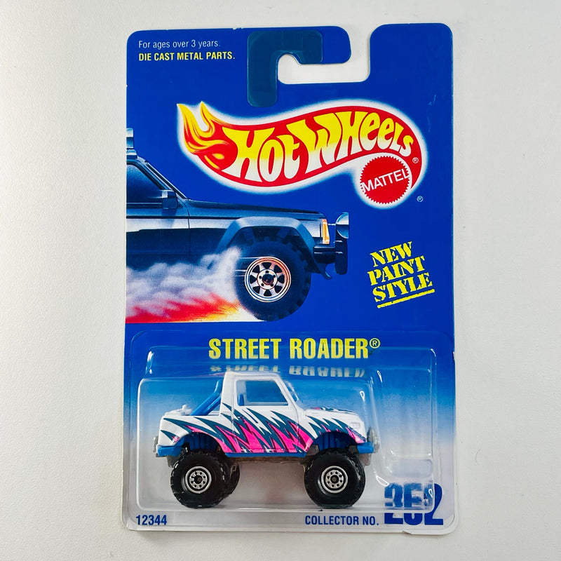 1995 Hot Wheels Street Roader Suzuki 252 blanco CT base ZAMAC