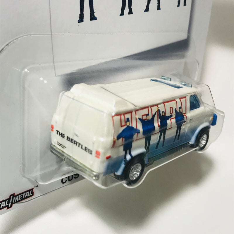 2019 Hot Wheels Pop Culture The Beatles Custom GMC Panel Van blanco Llantas de Goma RR