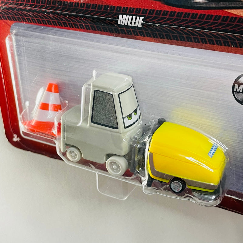 2021 Disney Pixar Cars 1:55 Metal Series Millie blanco