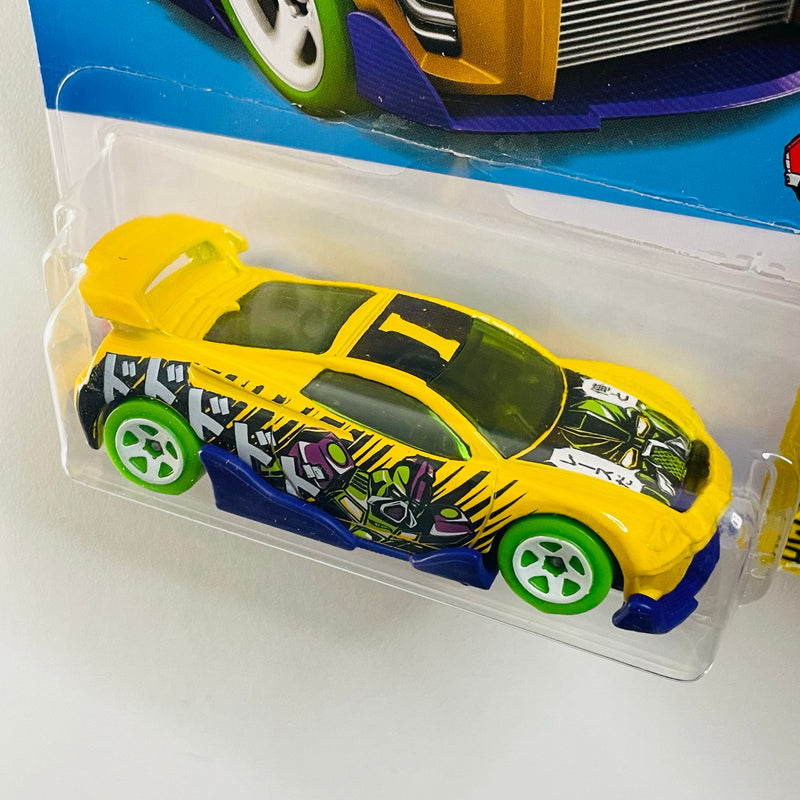 2022 Hot Wheels HW Art Cars MS-T Suzuka amarillo 5SP