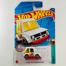 2022 Hot Wheels Tooned Volkswagen Golf Mk1 blanco metálico OH5 Primera Edición