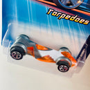 2005 Hot Wheels First Editions Torpedoes Blastous 045 gris con blanco 5SP