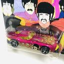 2016 Hot Wheels The Beatles Yellow Submarine Ringo Starr Fast Felion rosado OH5