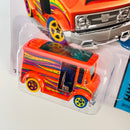 2015 Hot Wheels HW City Bread Box naranja metálico 5SP