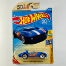 2018 Hot Wheels HW 50 Race Team Corvette Grand Sport Roadster Exclusivo 50 Aniversario azul 50L