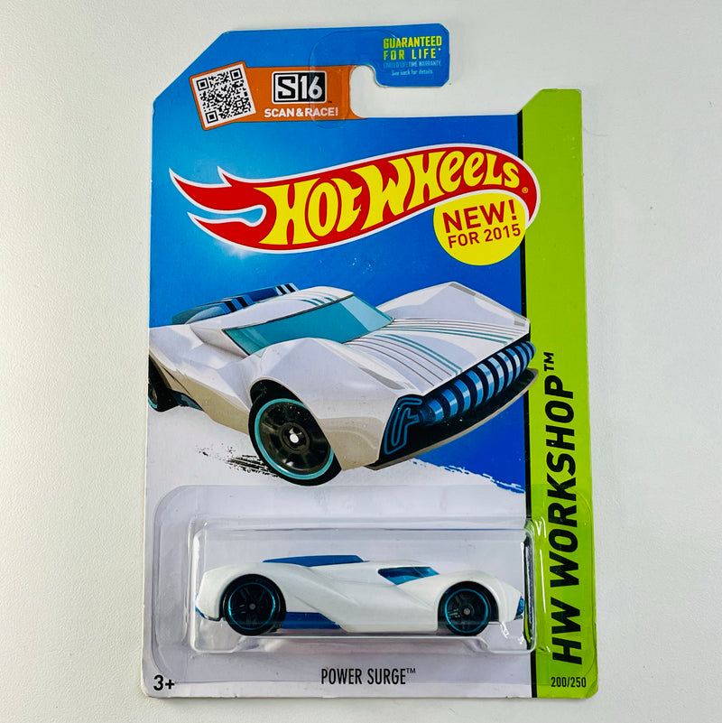 2015 Hot Wheels HW Workshop Power Surge blanco PR5 Primera Edición