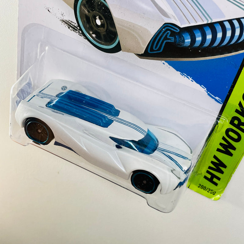 2015 Hot Wheels HW Workshop Power Surge blanco PR5 Primera Edición