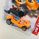 2013 Hot Wheels HW Racing Dirty Outlaw naranja 5SP
