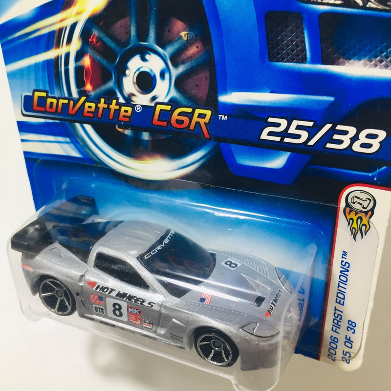 2006 Hot Wheels First Editions Corvette C6R plata OH5