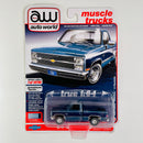2021 Auto World Muscle Trucks Limited Edition 1/18,798 1984 Chevy Silverado 10 Fleetside azul metálico Llantas de Goma