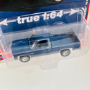 2021 Auto World Muscle Trucks Limited Edition 1/18,798 1984 Chevy Silverado 10 Fleetside azul metálico Llantas de Goma