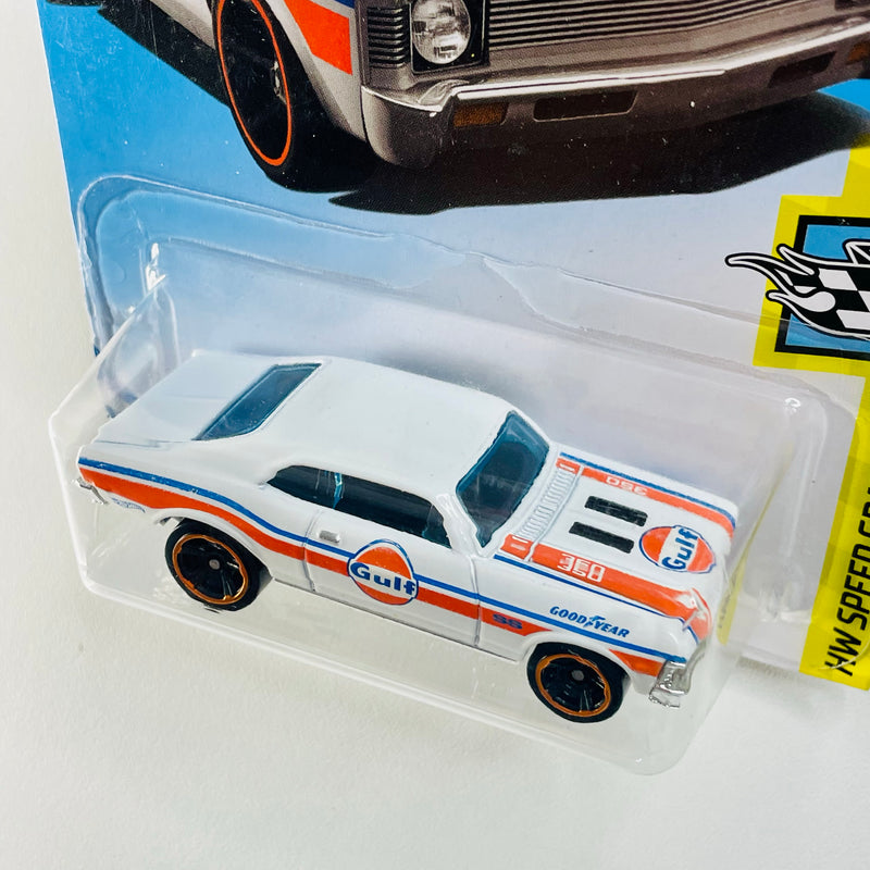 2019 Hot Wheels HW Speed Graphics GULF 68 Chevy Nova blanco MC5