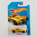 2014 Hot Wheels HW City 10 Camaro SS amarillo MC5