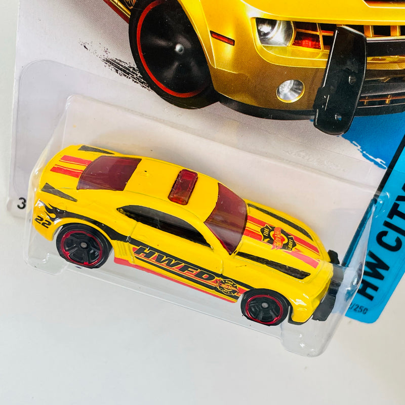 2014 Hot Wheels HW City 10 Camaro SS amarillo MC5