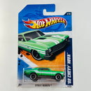 2011 Hot Wheels Street Beasts 68 Chevy Nova verde metálico MC5