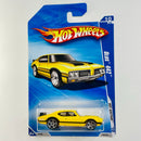 2010 Hot Wheels Hot Auction Olds 442 Oldsmobile amarillo metálico PR5