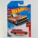 2020 Hot Wheels HW Flames 64 Chevy Nova Station Wagon naranja con flamas DD8