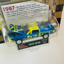 1998 Racing Champions 50th Anniversary NASCAR 50 Years of Nascar Limited Edition 1/19,998 87 Tekk 1968 Ford Mustang azul con amarillo