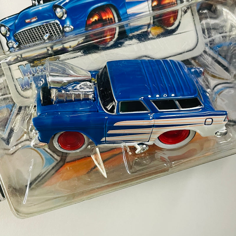 2012 Maisto Muscle Machines 1955 Chevrolet Nomad azul con blanco con Tarjeta Coleccionista