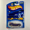 2002 Hot Wheels Jaguar D-Type 209 morado metálico 5DOT