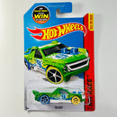 2015 Hot Wheels HW Race Fig Rig verde OH5