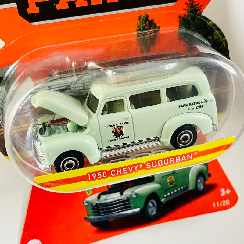 2021 Matchbox Moving Parts 1950 Chevy Suburban verde