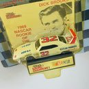1991 Racing Champions Racing Superstars NASCAR Dick Brooks 32 Bestline Products Plymouth Superbird blanco Llantas Goodyear