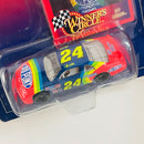 1996 Hasbro Winners Circle Kenner Stock Car Series NASCAR Jeff Gordon 24 Dupont 1998 Chevrolet Monte Carlo multicolor Llantas Goodyear con Tarjeta con Autógrafo