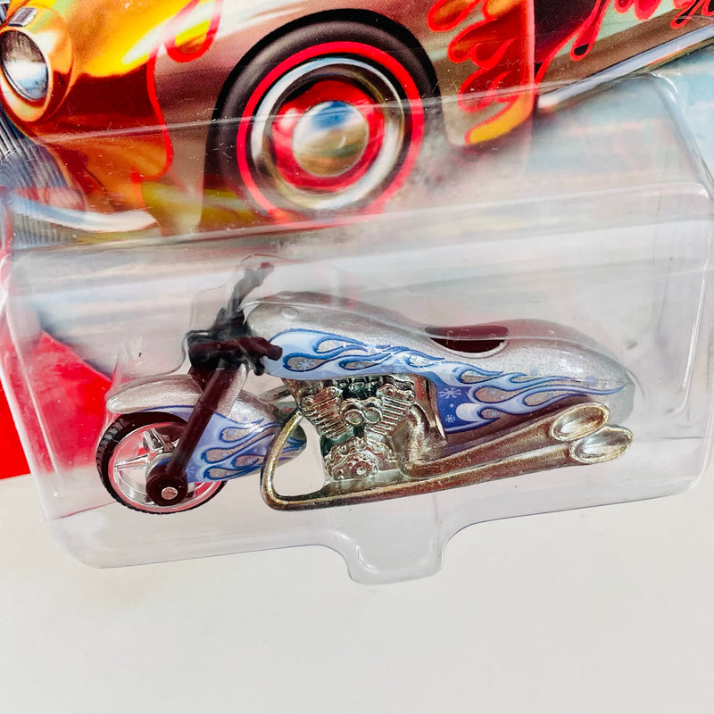 2007 Hot Wheels Holiday Rods Scorchin' Scooter plata metálico Llantas de Goma RR base ZAMAC