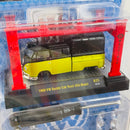 2019 M2 Machines Model Kit Limited Edition 1/7,880 1960 VW Volkswagen Double Cab Truck USA Model R25 verde Llantas de Goma