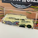 2022 Hot Wheels Premium Pop Culture Jurassic World 38 Dodge Airflow beige Llantas de Goma RR