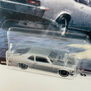 2021 Hot Wheels Premium Fast & Furious Fast Superstars Rápidos y Furiosos 70 Chevy Nova SS plata metálico Llantas de Goma RR
