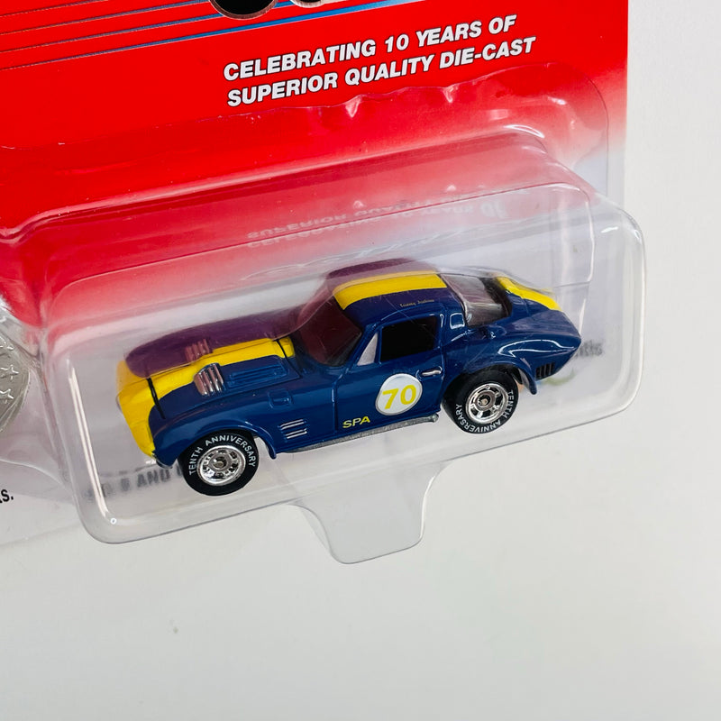 2004 Johnny Lightning Limited Anniversary Edition Corvette Grand Sport azul Llantas de Goma con Moneda Coleccionista