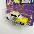 2000 Hot Wheels Adkin's Collectibles 4 Decades of Hot Rods Special Limited Edition 47 Ford Convertible blanco con flamas Llantas de Goma RR