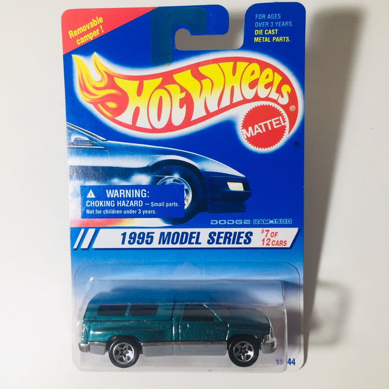 1995 Hot Wheels Model Series Dodge Ram 1500 verde 5SP