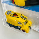 2022 Hot Wheels Experimotors See Me Rollin amarillo OH5 con Dado DICE