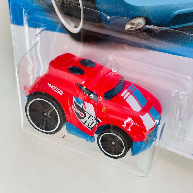 2022 Hot Wheels Compact Kings Rocket Box rojo PR5