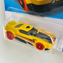 2022 Hot Wheels HW Speed Team Fast Fish amarillo AD