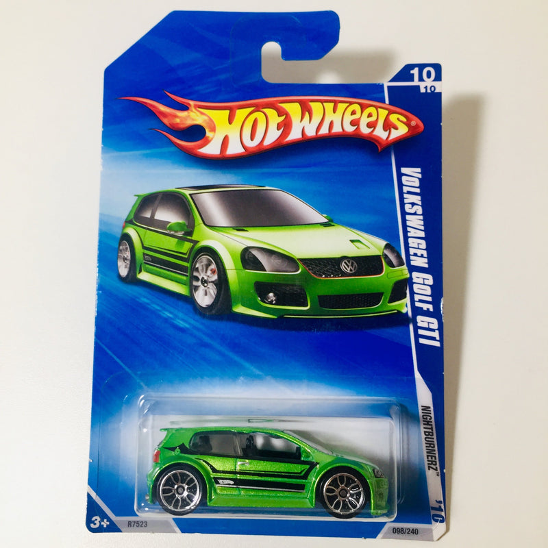 2010 Hot Wheels Nightburnerz Volkswagen Golf GTI verde J5