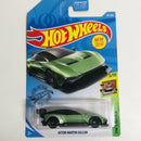 2019 Hot Wheels HW Exotics Aston Martin Vulcan verde 10SP